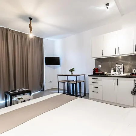 Pagani - Luxury A3 Kalamata