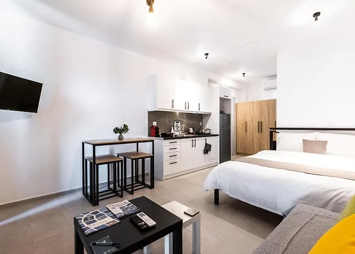 Pagani - Luxury A3 Apartment Kalamata